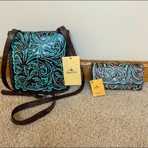 NWT Patricia Nash crossbody purse & wallet. Buy as a set & get wallet half price